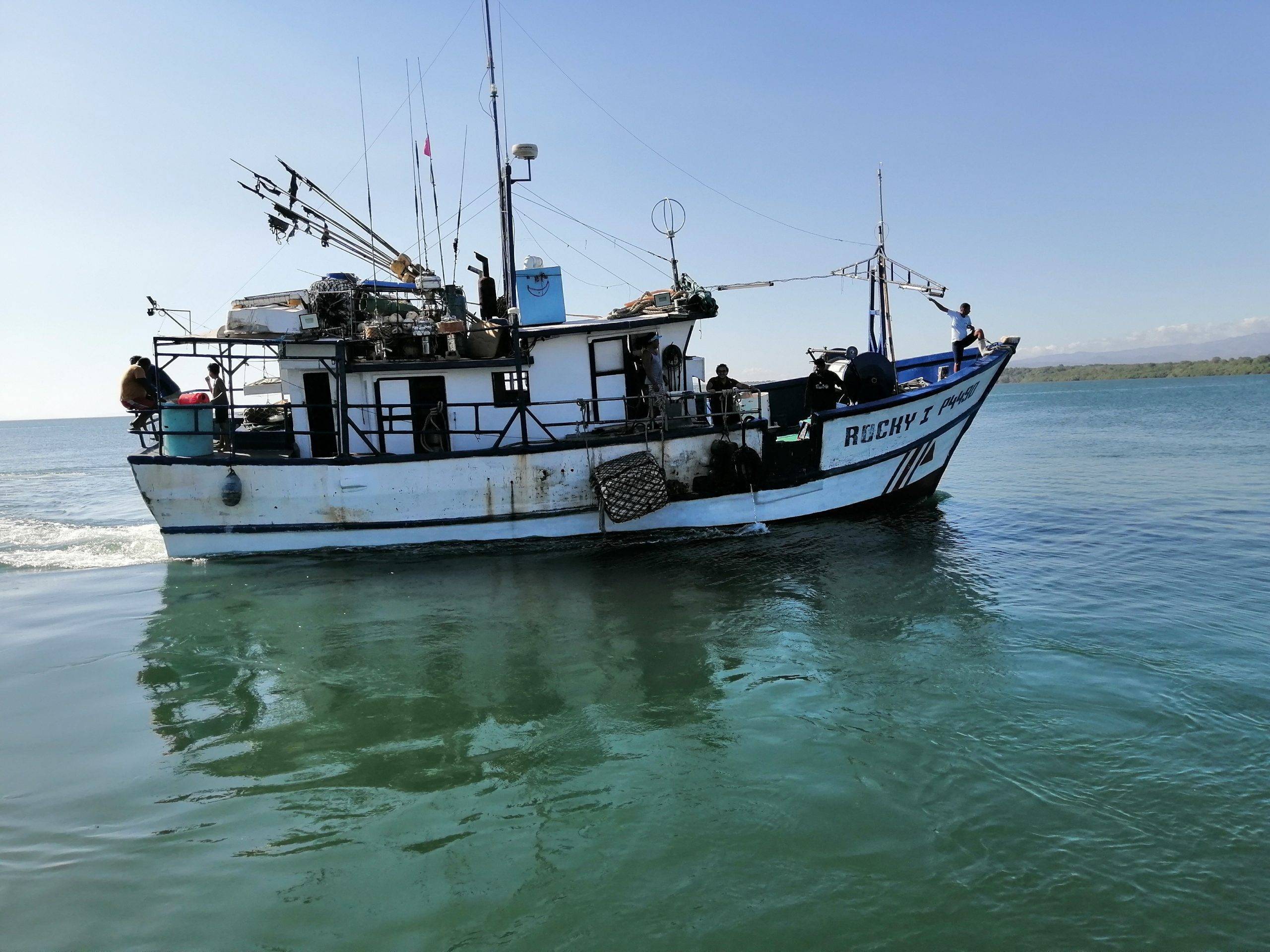 Suspenden zarpes de embarcaciones menores en litoral Pacífico Managua. Radio La Primerísima