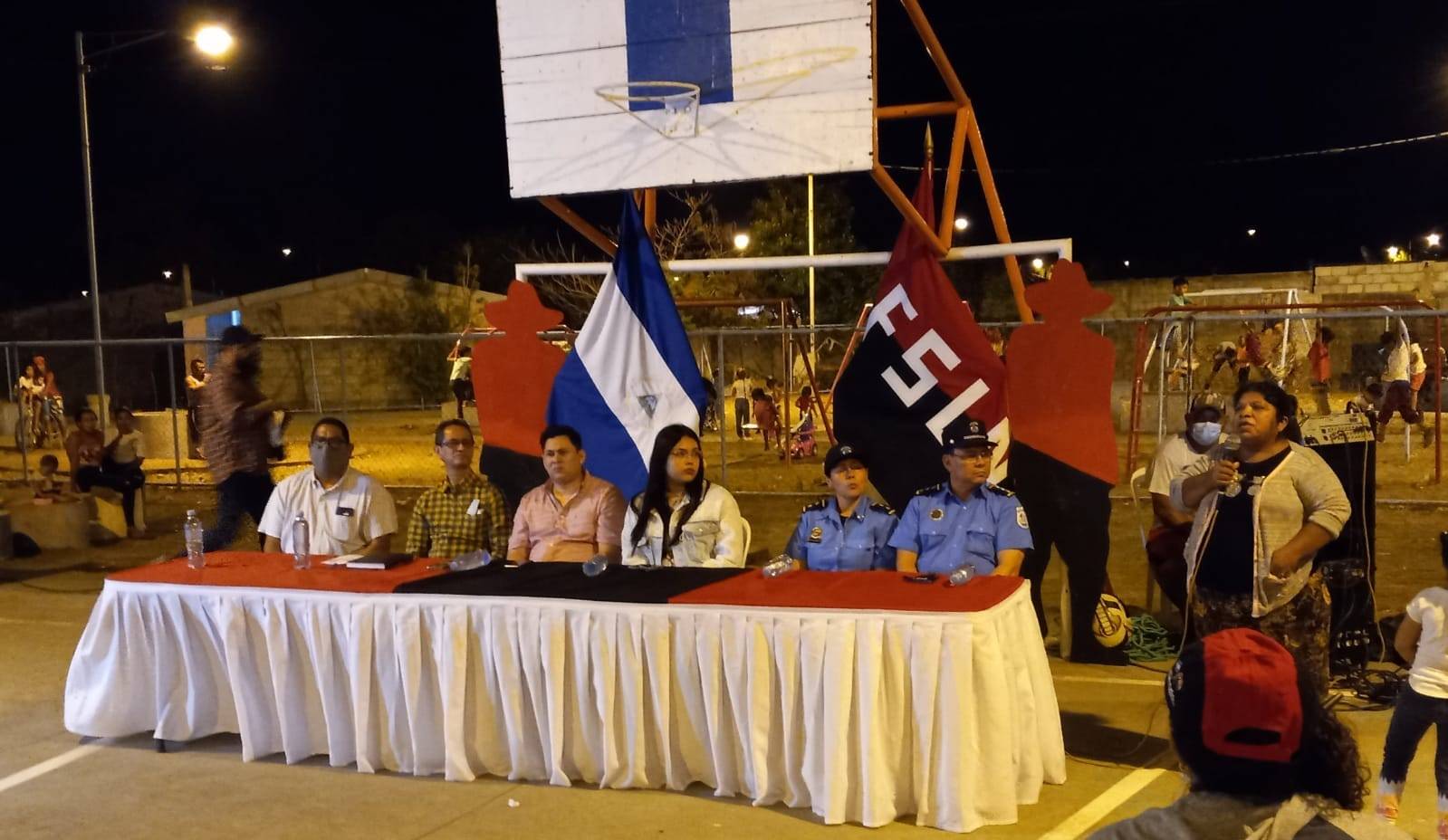 Avanza plan para rehabilitar alumbrado público en barrios Managua. Radio La Primerísima