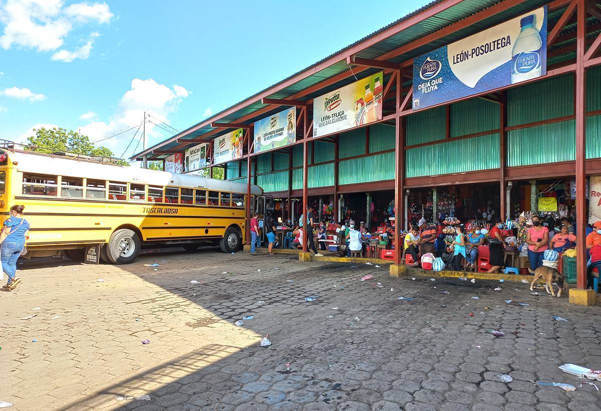 Construirán nuevo galerón en la terminal de buses de León Managua. Radio La Primerísima