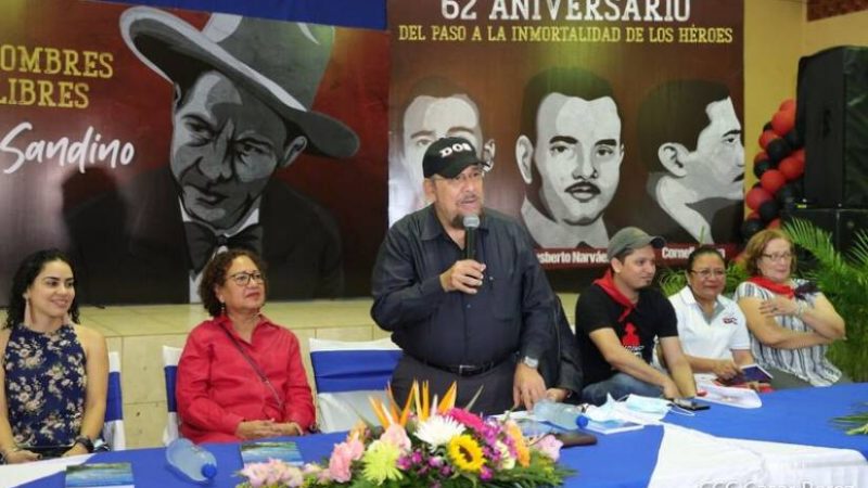 Rinden homenajes a los Héroes y Mártires Edwin, Ausberto y Cornelio Managua. Radio La Primerísima/El 19 Digital