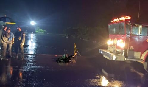 Chinandegano se ahoga al caer a un cauce Managua. Radio La Primerísima