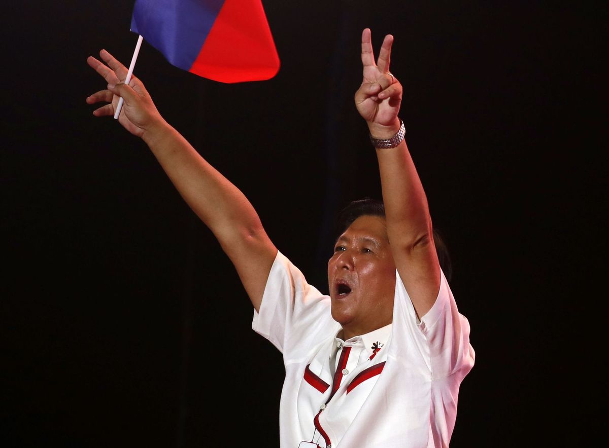 Filipinas entierra las revoluciones de colores Por Dmitry Kosyrev | RIA Novosti, Rusia