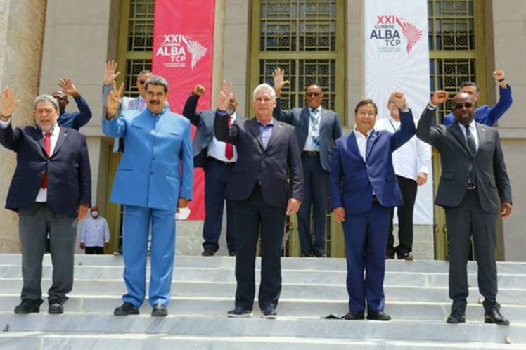 Cumbre del ALBA-TCP rechaza exclusión y discriminación La Habana. Prensa Latina