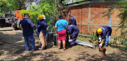Restablecen servicio de agua en tres comunidades de Quezalguaque Managua. Radio La Primerísima
