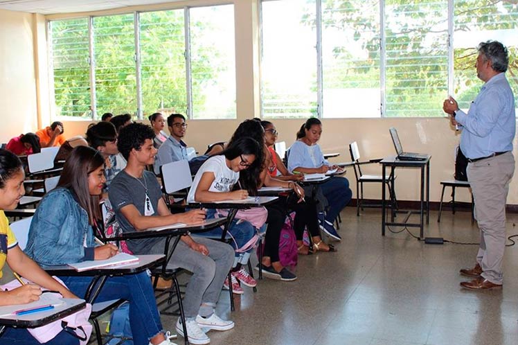 Universidad en el campo, alternativa académica para jóvenes Managua. Prensa Latina