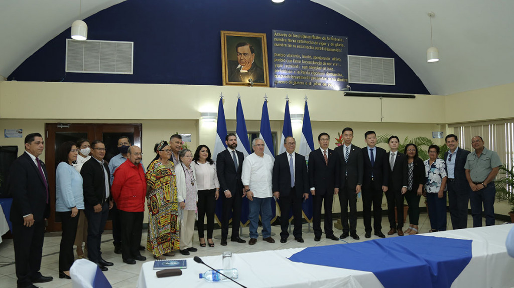 Nicaragua y China establecen mecanismos de relación entre sus parlamentos Managua. Radio La Primerísima