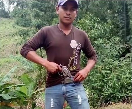 Ticos buscan a pinolero que mató a peón de varios machetazos Managua. Radio La Primerísima