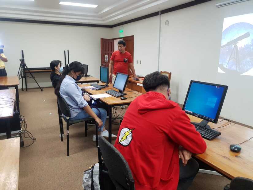 Estudiantes se preparan para Olimpiadas Latinoamericana de Astronomía y Astrofísica Managua. Radio La Primerísima