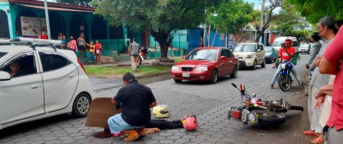 Una lesionada tras accidente de tránsito en Managua Managua. Radio La Primerísima