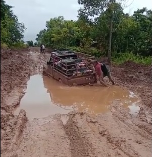 Torrenciales aguaceros destruyen caminos en Las Minas Managua. Radio La Primerísima