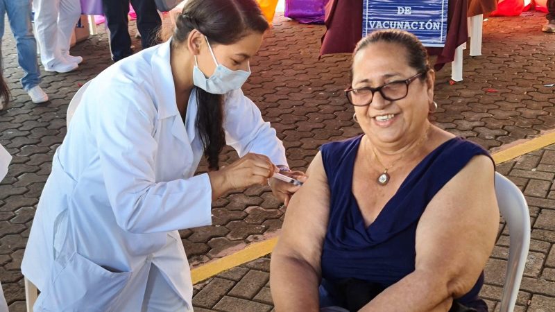 Más de un millón de dosis se aplicarán en vacunación de refuerzo Managua. Radio La Primerísima