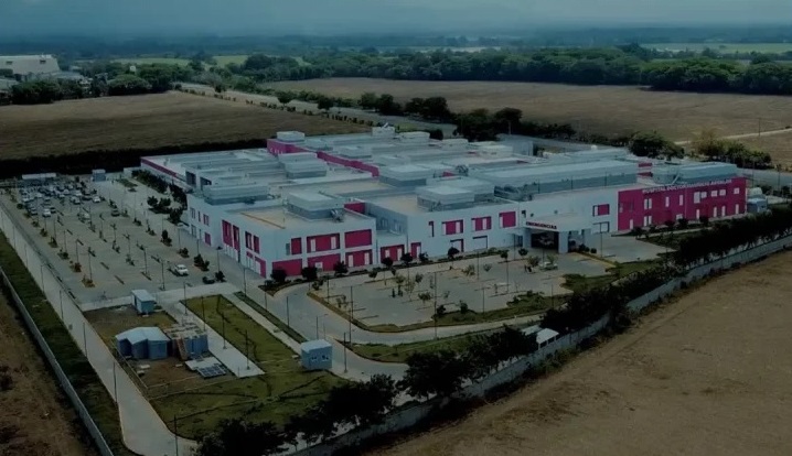 Gobierno construyó mega hospital en Chinandega Managua. Radio La Primerísima