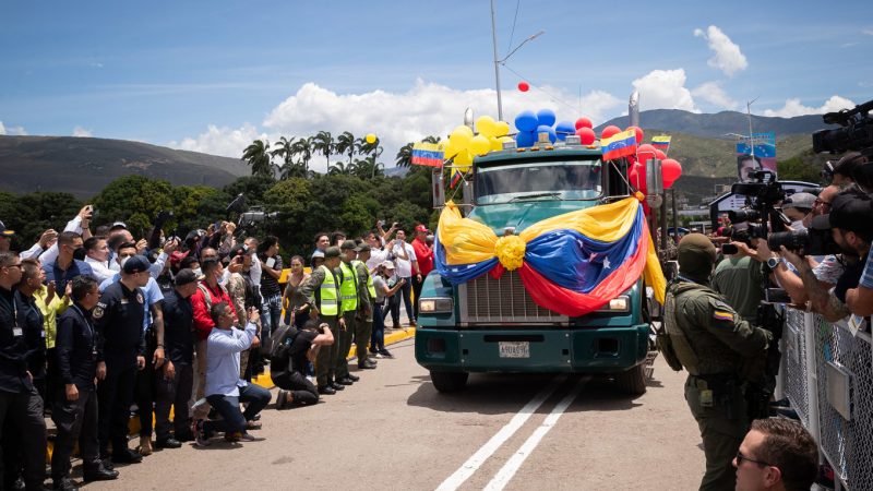 Venezuela y Colombia reabren sus fronteras tras siete años cerrada Caracas. teleSUR