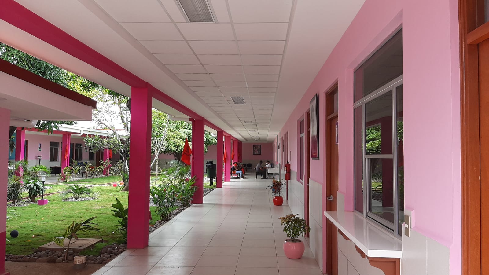 Centro Nacional de Dermatología cuenta con nuevas instalaciones Managua. Jaime Mejía, Radio La Primerísima