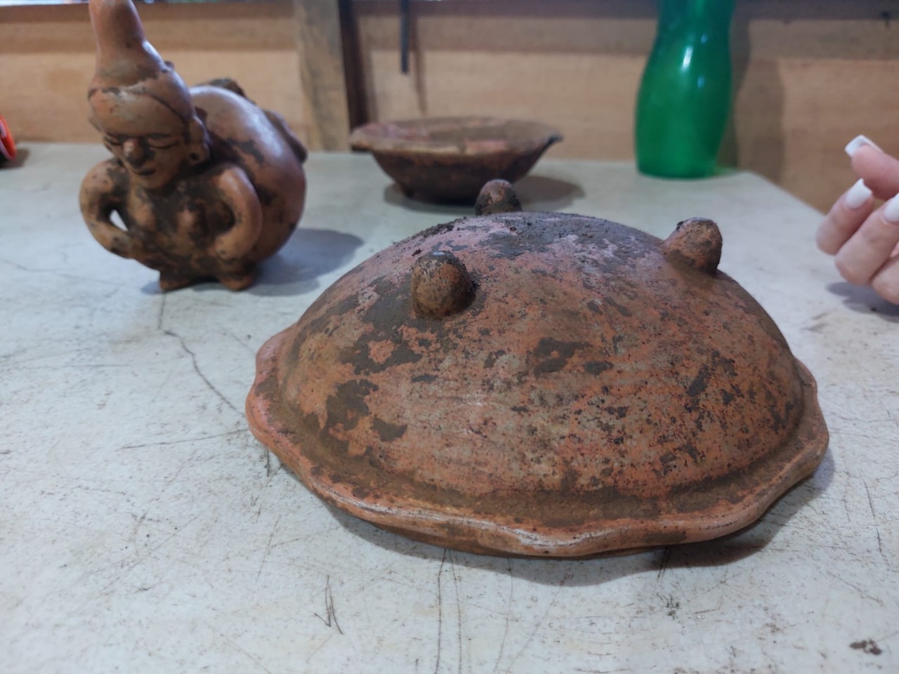 Hallan valiosas piezas arqueológicas en León Managua. Radio La Primerísima