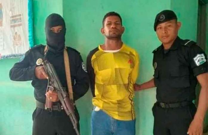 Hondureño que macheteo a su expareja es capturado en Nicaragua Managua. Radio La Primerísima