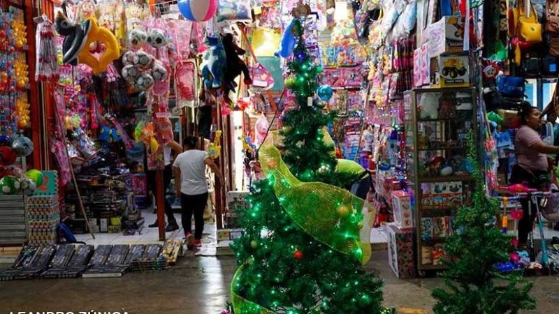 Comerciantes de mercados ya están listos para temporada navideña Managua. Radio La Primerísima