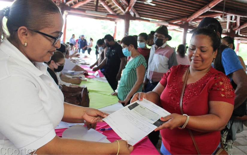 Programa Adelante desembolsa 4 millones de córdobas Managua. Radio La Primerísima