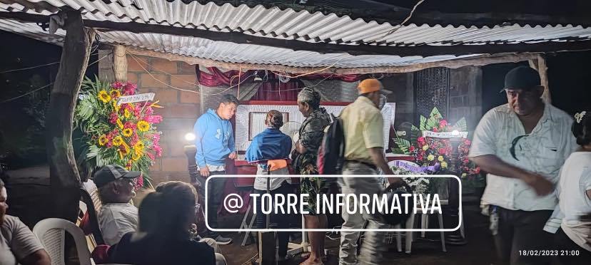 Motociclista muere al impactar contra un semoviente en Chinandega Managua. Radio La Primerísima 