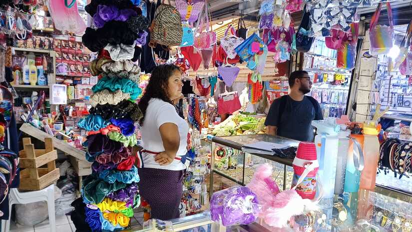 Ventas generaron 700 millones de córdobas en mercado Iván Montenegro Managua. Radio La Primerísima
